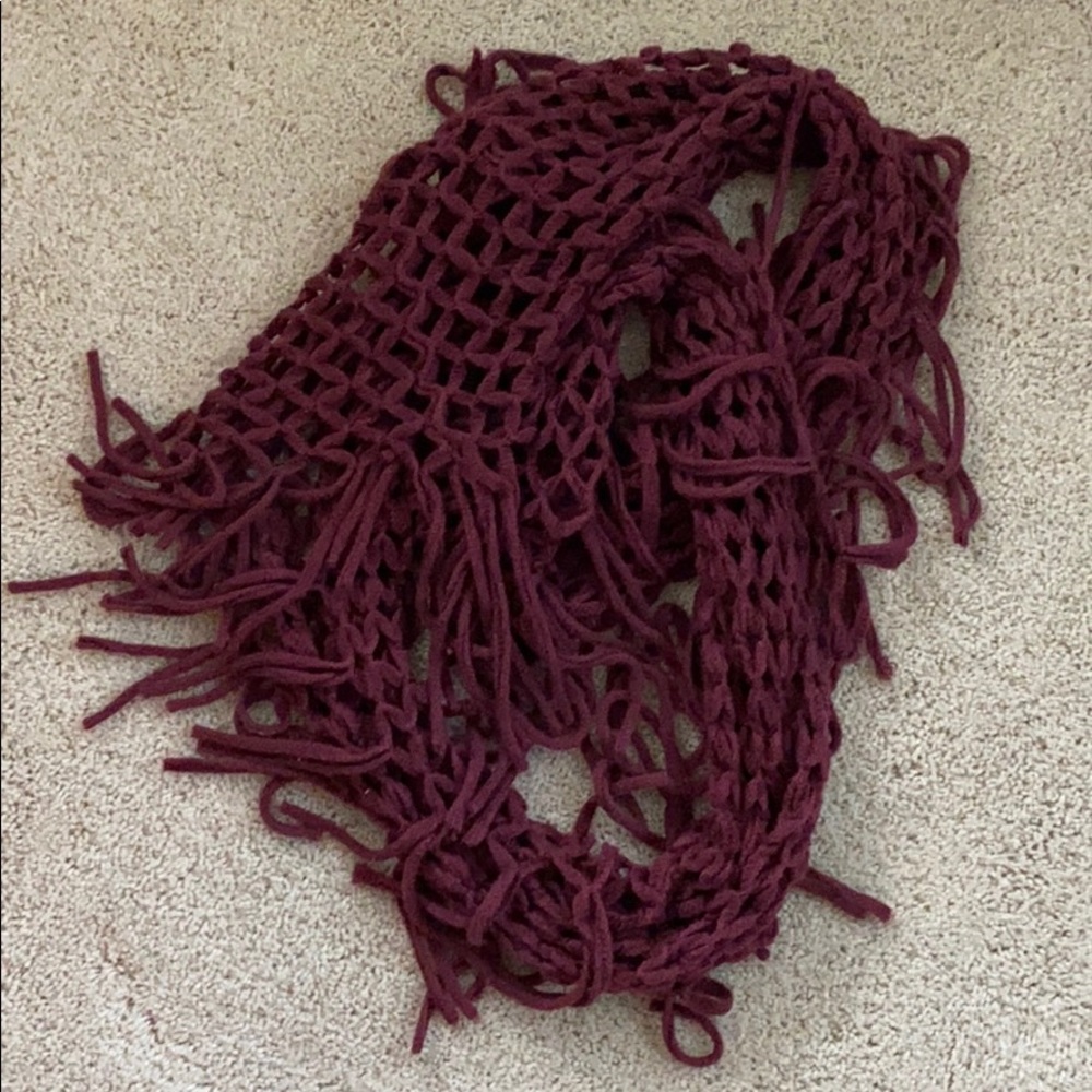 Maroon Woven Infinity Scarf